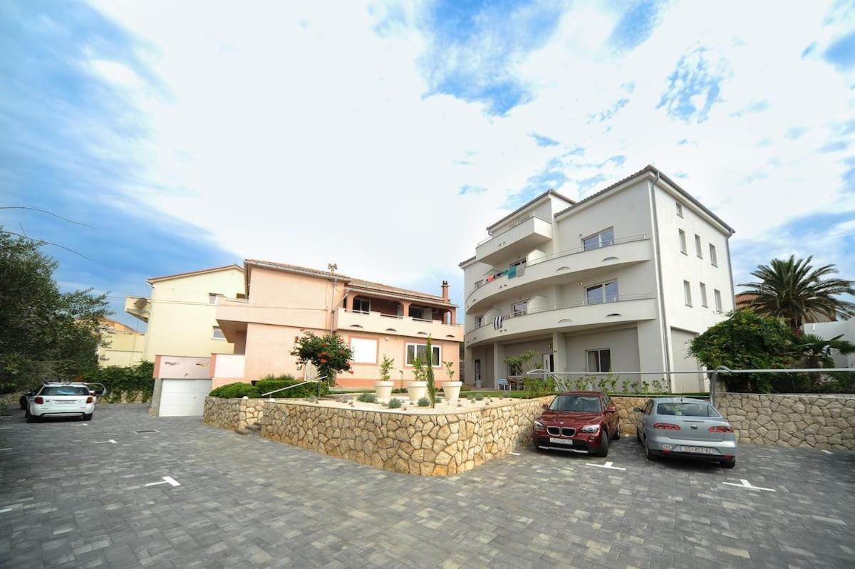 Apartment Avada Novalja Exterior foto